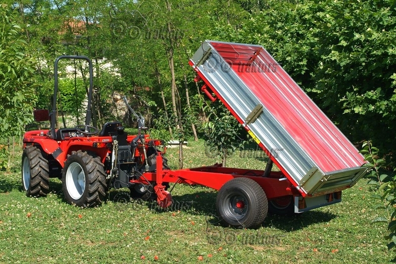 Ravenna Прицеп тракторный с разгрузкой на три стороны 1950 кг