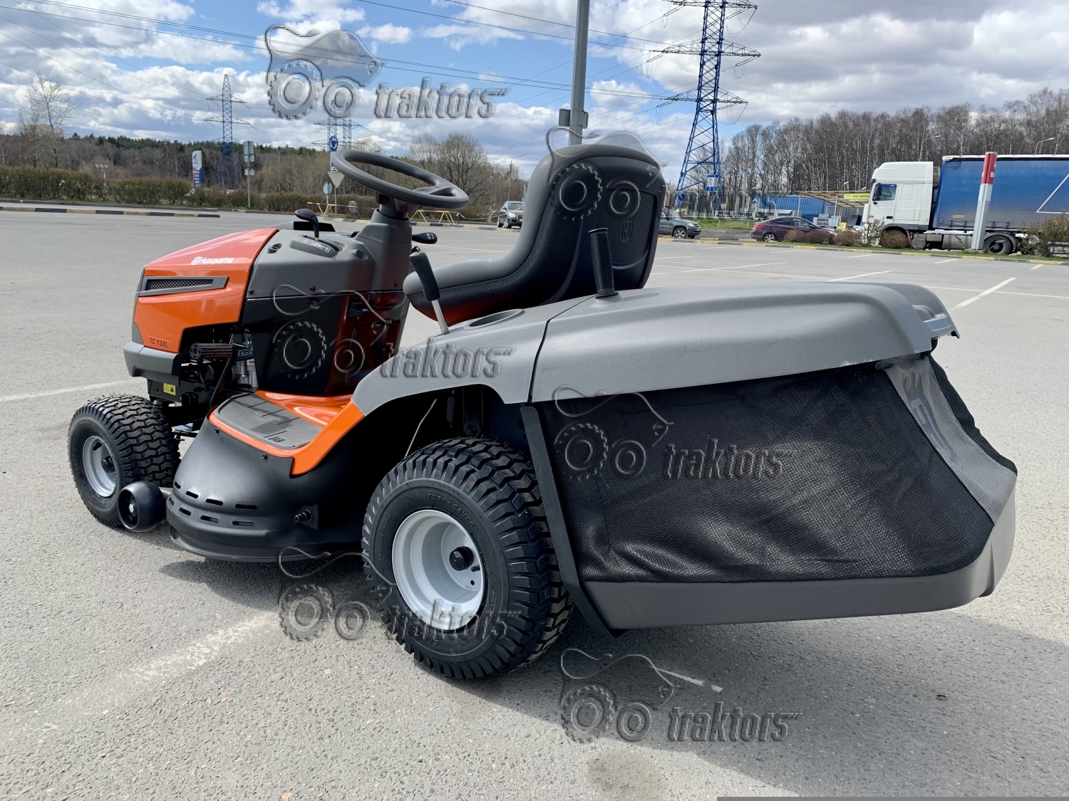 Особенности мини-тракторов Husqvarna TC 138 и TC 130